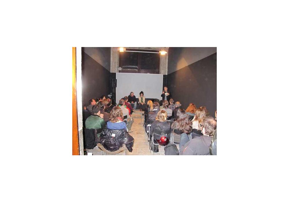 Artesans, Debat